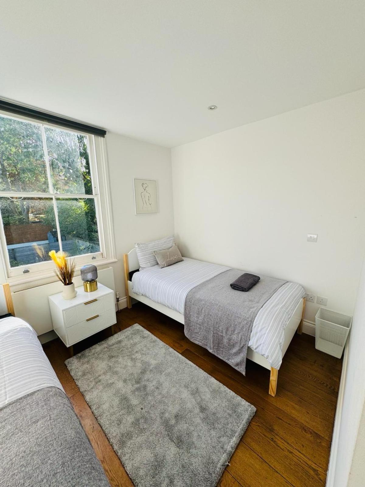 Stunning Flat In Chiswick Apartment London Exterior photo