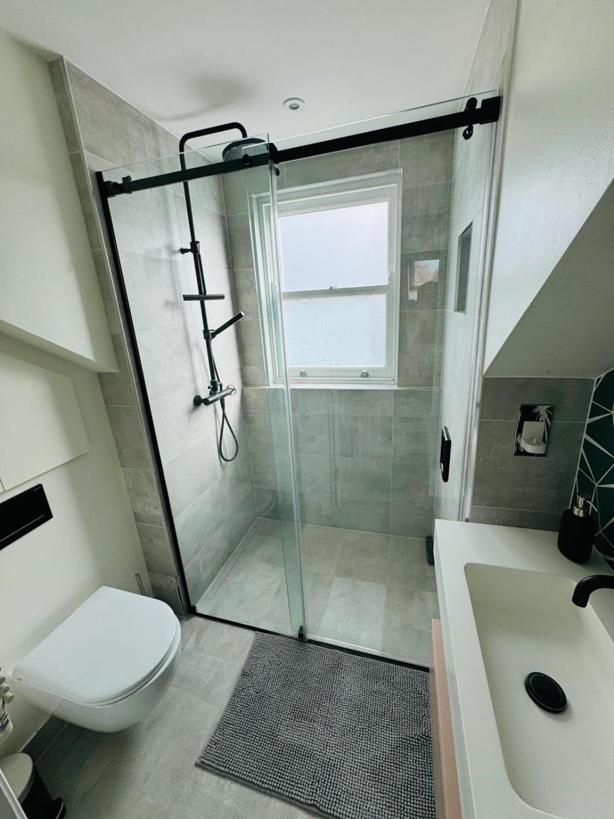 Stunning Flat In Chiswick Apartment London Exterior photo